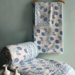 olive-magenta-royal-elephant-procession-reversible-quilted-comforter-bedsheet-set